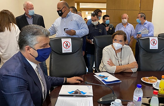 Στιγμιότυπο από την επίσκεψη της κ. Μπακογιάννη στο Επιμελητήριο Έβρου