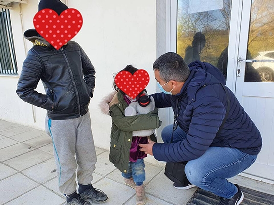 Μια αγκαλιά αγάπης για τα ασυνόδευτα ανήλικα από τους Συνοριακούς Φύλακες του Έβρου