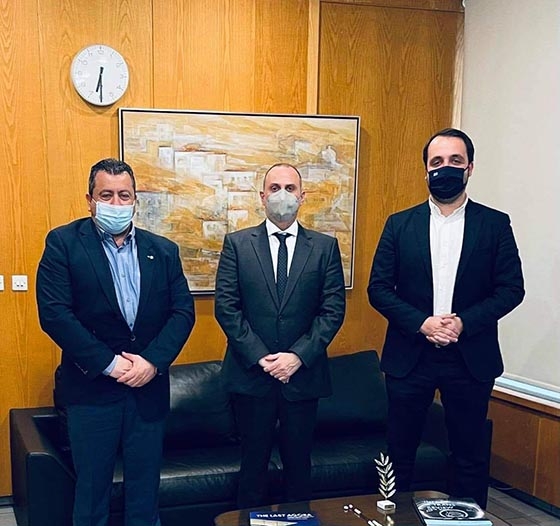 Η αναβάθμιση και λειτουργία του ελικοδρομίου της Σαμοθράκης στο επίκεντρο της συνάντησης Γαλατούμου - Καραγιάννη 