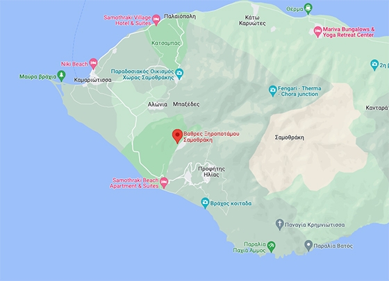 Ο Ξηροπόταμος είναι οικισμός της Σαμοθράκης, που βρίσκεται στη μέση του νησιού, στις νότιες πλαγιές του όρους Σάος, ανάμεσα από το λιμάνι της Καμαριώτισσας και το χωριό Λάκκωμα.