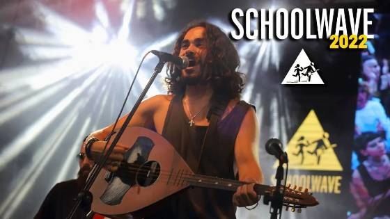Η συμμετοχή των δικών μας "Άκρον Άωτον" στο Schoolwave Festival