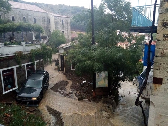 1 εκ. ευρώ για επισκευή πυρόπληκτων κτιρίων σε Χίο, Λέσβο και Σαμοθράκη