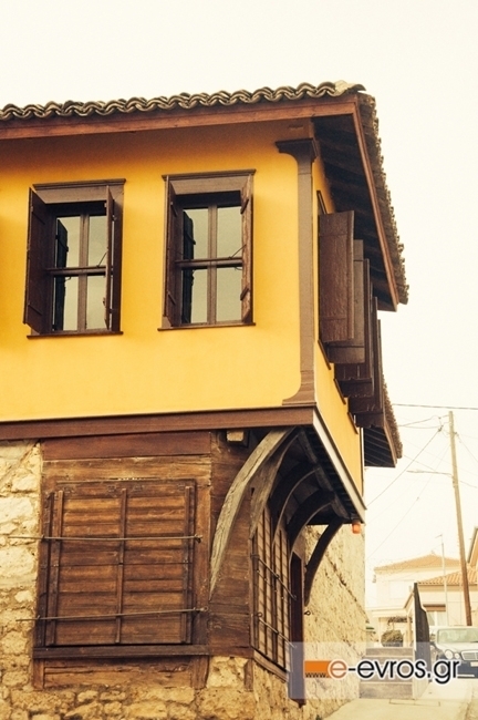 Σουφλί: Ειδική προβολή του ντοκιμαντέρ «Στα πρόθυρα» στο Μουσείο Μετάξης