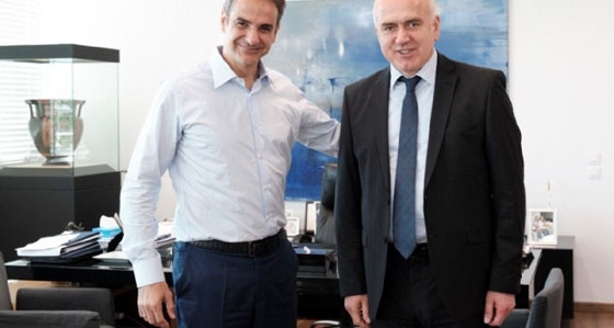 Περίεργο δημοσίευμα του "periodista.gr": "Ο (γαλάζιος) Περιφερειάρχης, ο αμαρτωλός διαγωνισμός και μια περίεργη ιστορία..."