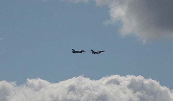 Μαχητικά αεροσκάφη F16 «έσκισαν» και τον ουρανό της Αλεξανδρούπολης (video)