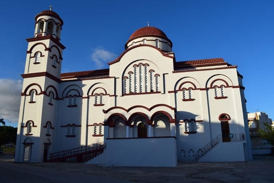 Βραδυνή Θεία Λειτουργία με ομιλία στον Ι.Ν. Αγίου Νεκταρίου Αλεξανδρουπόλεως