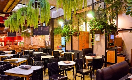 Καταστηματάρχες της εστίασης: "Δυστυχώς η υπομονή μας τελειώνει"