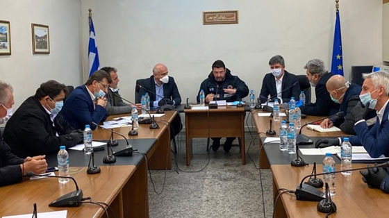 Ο κ. Χαρδαλιάς βρέθηκε και στο χωριό Εχίνος, το οποίο επίσης βρίσκεται σε καραντίνα.
