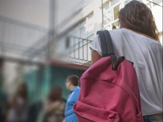 Παρατείνεται μέχρι τις 10 Μαΐου το «λουκέτο» στα σχολεία