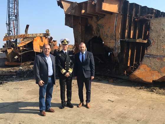 Ολοκληρώθηκε η ανέλκυση του ναυαγίου της βυθοκόρου “ΌΛΓΑ” από το λιμάνι της Αλεξανδρούπολης