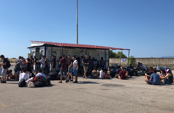 Κραυγή απόγνωσης από έναν εγκλωβισμένο στο λιμάνι της Αλεξανδρούπολης: "Να επέμβει τώρα ο εισαγγελέας"