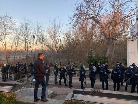 Έβρος: Νέοι πυροβολισμοί στα σύνορα - Συνεχίζονται οι προκλητικές ενέργειες της Τουρκίας