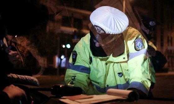 "Βροχή" τα 300άρια για μη τήρηση των μέτρων στα καταστήματα εστίασης της ΑΜΘ