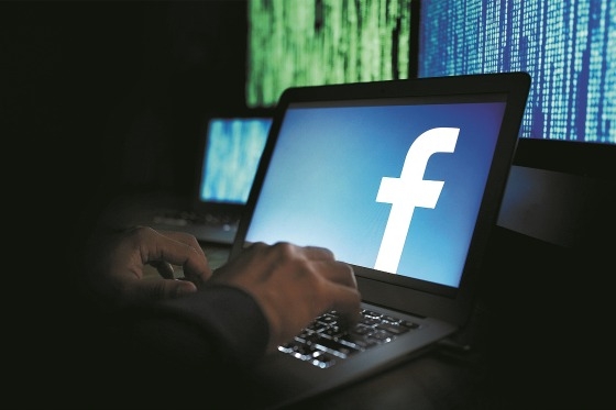 Στέλνουν μηνύματα σε διαδικτυακούς φίλους σου και επικαλούμενοι ότι έχεις πάθει κάποιο ατύχημα και χρειάζεσαι βοήθεια, ζητούν χρήματα.