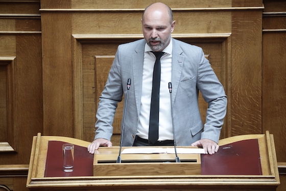 Το θέμα θα συζητηθεί σύντομα στην ολομέλεια της Βουλής.