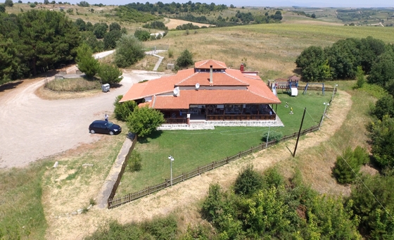 Το αναψυκτήριο Σπηλαίου.