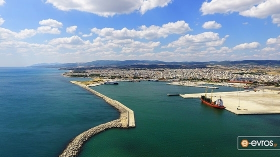 Αναβάλλεται για τα τέλη του 2018 η τελική επενδυτική απόφαση για το τερματικό LNG της Αλεξανδρούπολης