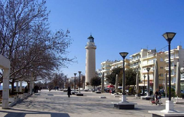 Ποιες περιοχές της χώρας επέλεξαν για τις διακοπές τους φέτος οι Έλληνες.