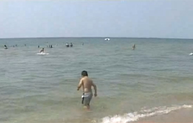 Εκδηλώνεται αρχικά ως δερματοπάθεια.