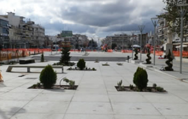 Η κεντρική πλατεία της Ορεστιάδας συγκαταλέγεται πλέον στις μεγαλύτερες πλατείες της χώρας.
