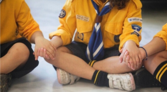 Οι εγγραφές πραγματοποιούνται καθημερινά Δευτέρα - Παρασκευή από 11:00 έως 13:00 και από 18:00 έως 20:00.