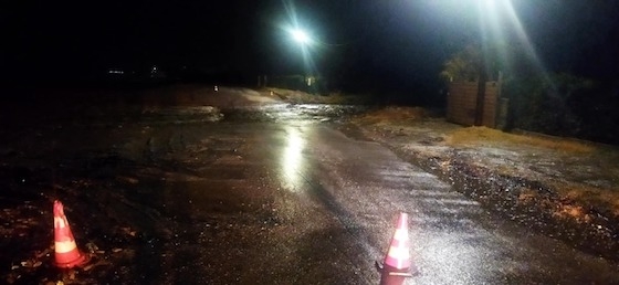 Ανέβηκε η στάθμη των υδάτων στα ρέματα της περιοχής των Δικέλλων.