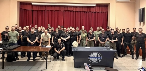 Στο εκπαιδευτικό πρόγραμμα συμμετείχαν συνολικά σαράντα αστυνομικοί της Διεύθυνσης Αστυνομίας Αλεξανδρούπολης. 