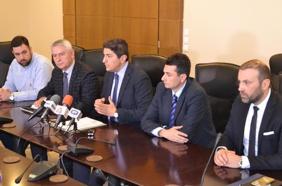 Ο κ. Αυγενάκης βρέθηκε στο Επιμελητήριο Έβρου, στην Αλεξανδρούπολη, όπου δόθηκε συνέντευξη τύπου