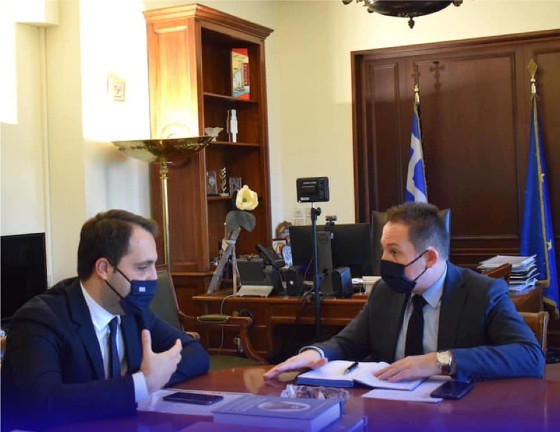 Ο Χρήστος Δερμεντζόπουλος και ο Στέλιος Πέτσας.