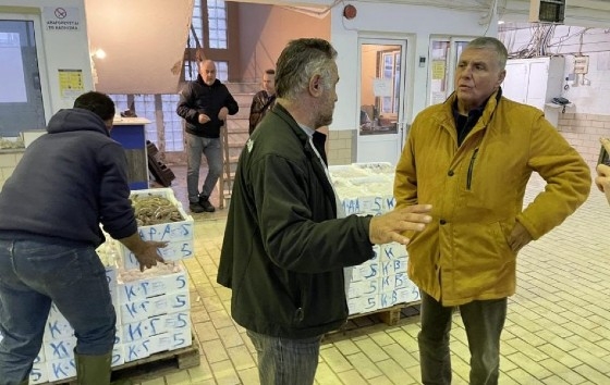 Ο πρόεδρος του κόμματος «Ελεύθεροι Άνθρωποι» Γιώργος Τράγκας επισκέφτηκε την ιχθυόσκαλα Αλεξανδρούπολης