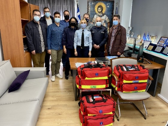 Η Συνδικαλιστική Ένωση Αστυνομικών Αλεξανδρούπολης χάρισε φαρμακεία σε Υπηρεσίες της Δ.Α Αλεξανδρούπολης.