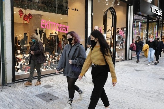 Προβληματισμός επικρατεί στον εμπορικό κόσμο από τα νέα μέτρα ανάσχεσης της πανδημίας.