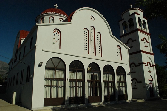 Ο Ιερός Ναός Παναγίας Καμαριώτισσας