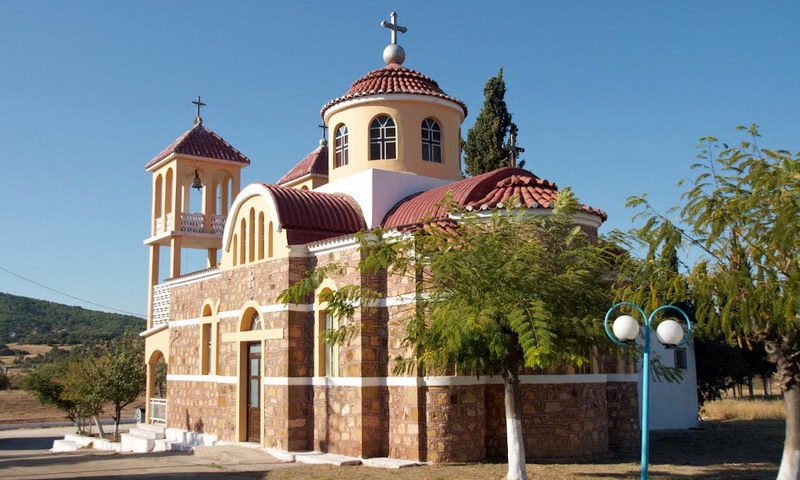 Πανηγυρίζει ο Ιερός Ναός Αγίας Γλυκερίας στα Λουτρά 