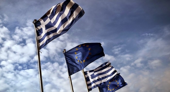 Εξασθενεί ο αντιευρωπαϊσμός στην Ελλάδα, σύμφωνα με έρευνα