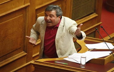 Βουλή: Ενταση και ύβρεις μεταξύ Βλάχου - Ουζουνίδη.