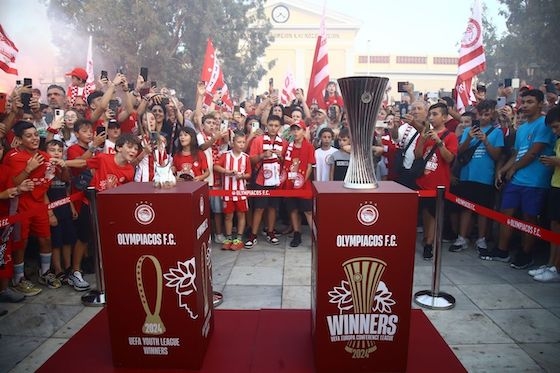 Η περιοδεία των Ευρωπαϊκών τροπαίων του Ολυμπιακού συνεχίζεται.