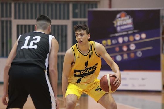 Στο NCAA, το Κολλεγιακό πρωτάθλημα των ΗΠΑ, θα έχει την ευκαιρία να αγωνιστεί ο Αλεξανδρουπολίτης Γιάννης Δονάκης.