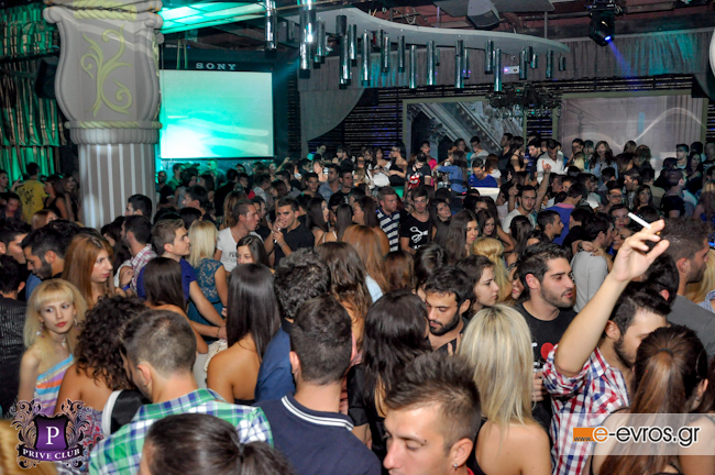 Χαμός στο Opening του Prive club για τη νέα σεζόν.