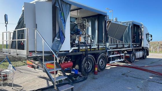 Η κινητή μονάδα που αναπτύχθηκε περιλαμβάνει την αναρρόφηση αερίου από τα σημεία εξαέρωσης τμημάτων αγωγών, υψηλής, μέσης ή χαμηλής πίεσης.