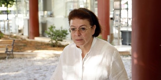 Η Υπουργός αύριο το πρωί θα επισκεφθεί αρχαιολογικούς χώρους του νησιού.