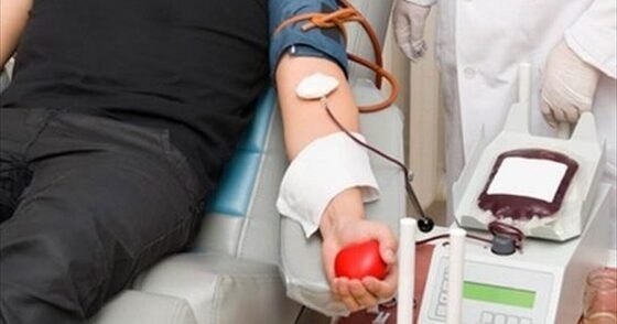 Οι δότες πρέπει να είναι άνδρες ηλικίας 18-55 ετών, με ομάδα αίματος 0 θετικό ή 0 αρνητικό.