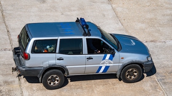 Συνελήφθησαν πέντε άτομα για παράνομη αλιεία 16.250 αχινών!