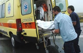 Ι.Χ. συγκορύστηκε πλαγιομετωπικά με φορτηγό.
