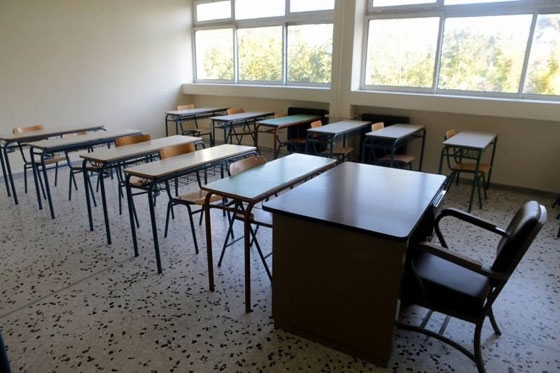 Οι εκπαιδευόμενοι δεν έχουν το άγχος των εξετάσεων, των τεστ, της ύλης των σχολικών βιβλίων κλπ.