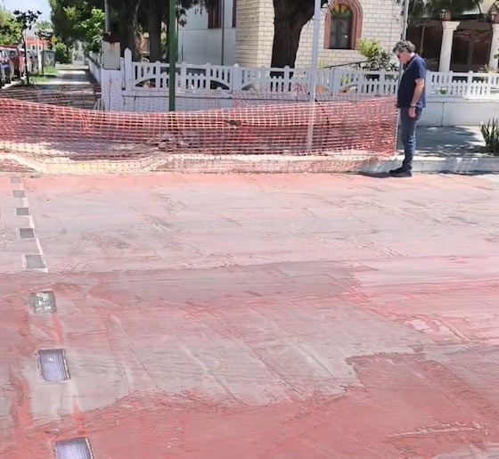 Η Ορεστιάδα αποκτά επτά νέες «έξυπνες» διαβάσεις πεζών, οι οποίες θα τοποθετηθούν σε στρατηγικά σημεία κοντά σε σχολικές μονάδες.