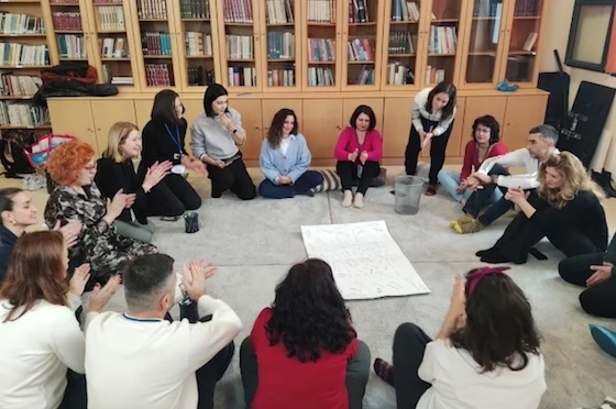 Οι εκπαιδευτικοί ήταν φιλοξενούμενοι του Ενιαίου Ειδικού Επαγγελματικού Γυμνασίου και Λυκείου της Αλεξανδρούπολης.