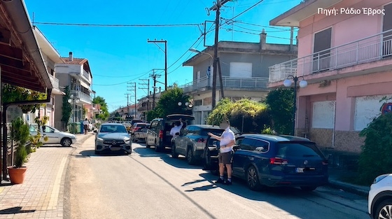 Ακόμη και η πρόσβαση στο πρατήριο υγρών καυσίμων που βρίσκεται δίπλα στον συνοριακό σταθμό, είναι πλέον ανέφικτη.