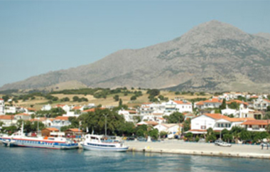 Σχολικός τουρισμός αλλά και επισκέπτες από Βαλκανικές χώρες.
