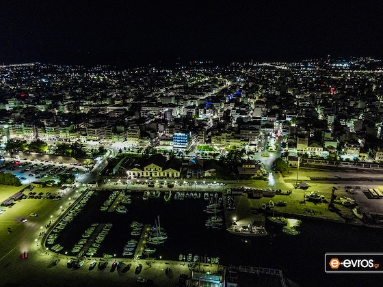 Φως σε κάθε γωνιά της Αλεξανδρούπολης.